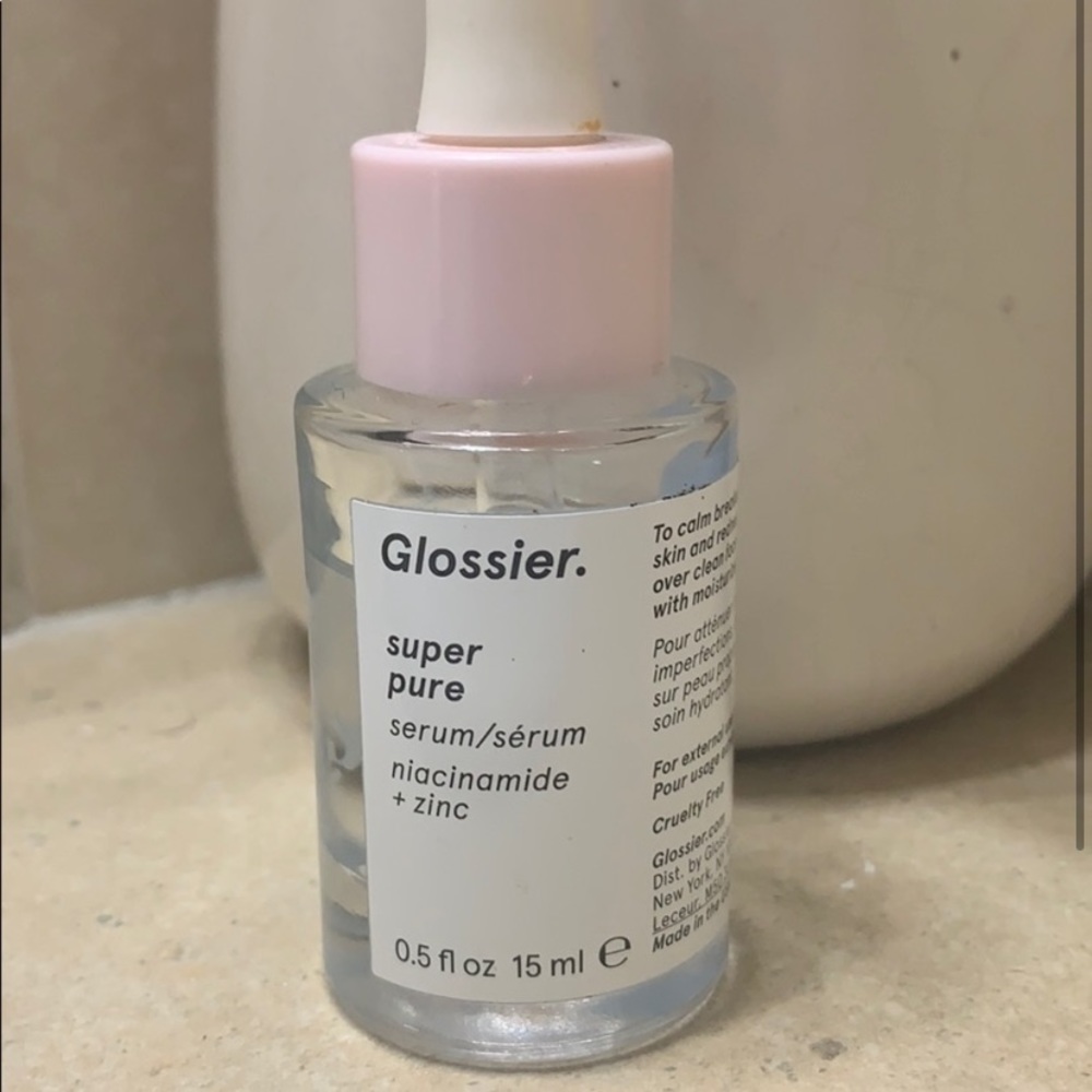 Glossier super pure serum